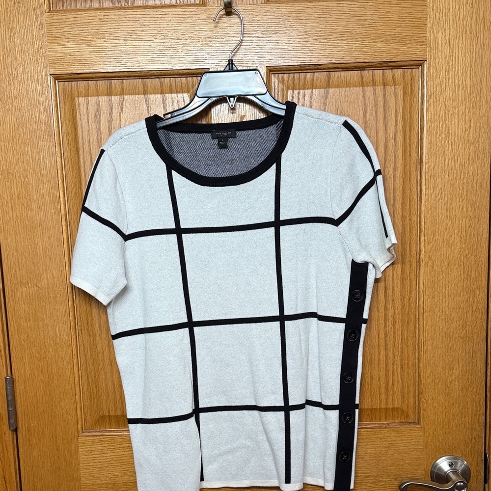 Ann Taylor Factory Black and White Grid Sweater
